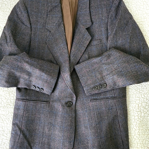 Women's Wool Gray Plaid Lined Blazer size 8P - Picture 14 of 15